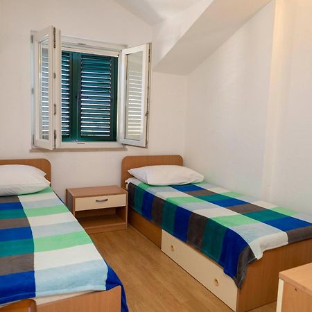 Apartments Jaksic - Zile ซูเปตาร์ ภายนอก รูปภาพ