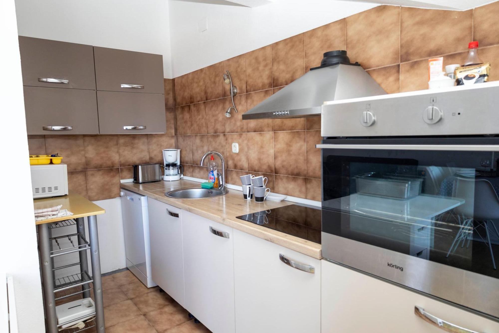 Apartments Jaksic - Zile ซูเปตาร์ ภายนอก รูปภาพ
