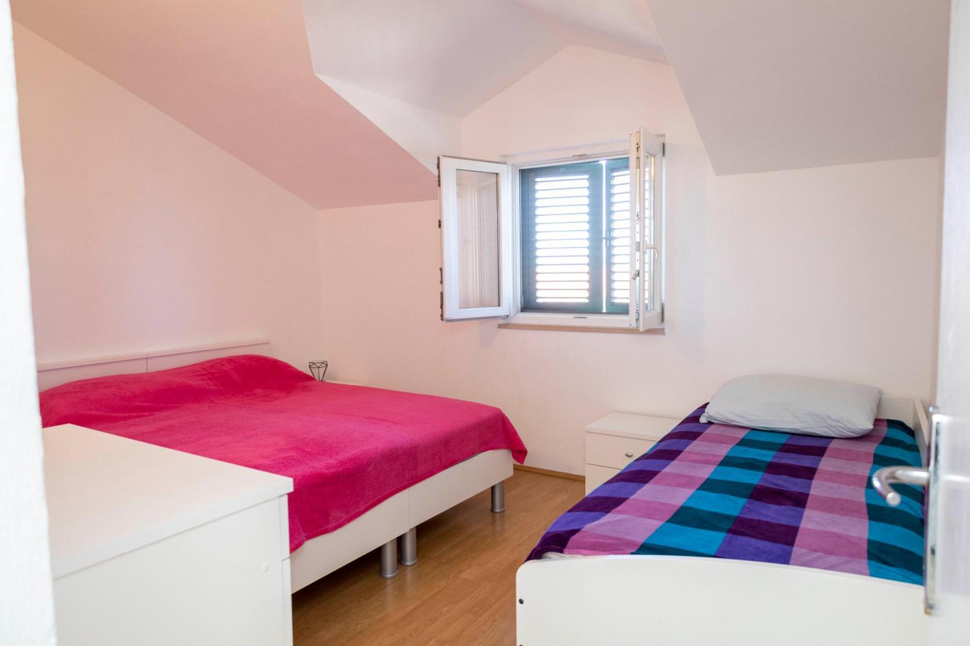 Apartments Jaksic - Zile ซูเปตาร์ ภายนอก รูปภาพ