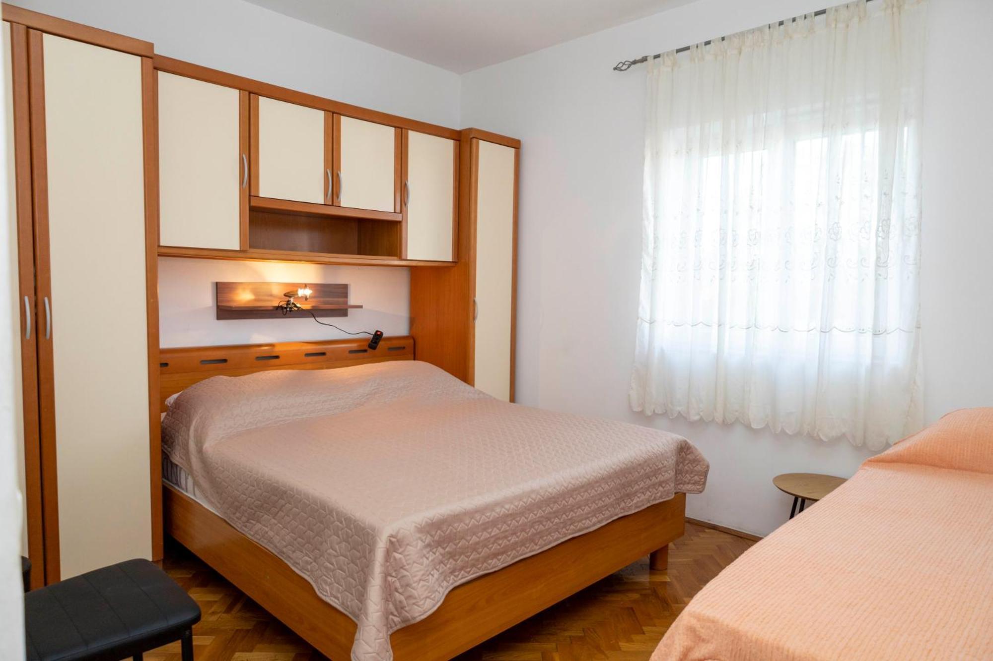 Apartments Jaksic - Zile ซูเปตาร์ ภายนอก รูปภาพ