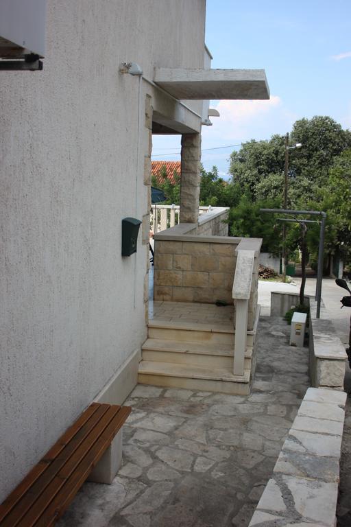 Apartments Jaksic - Zile ซูเปตาร์ ภายนอก รูปภาพ